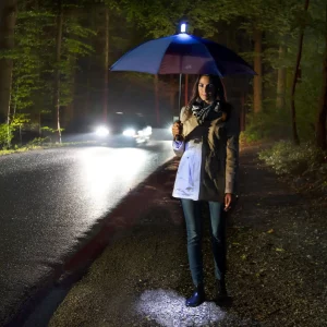 Bastone da passeggio nero con illuminazione a LED